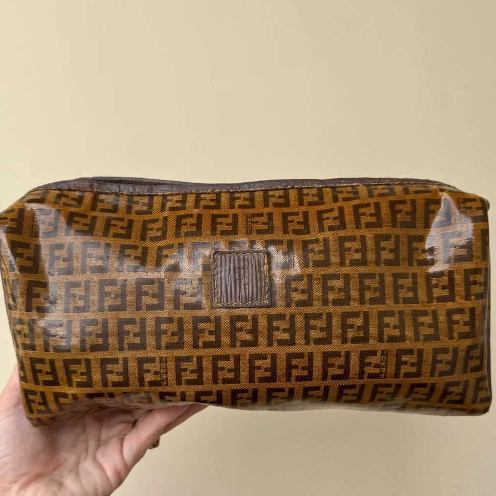 LARGE FENDI POUCH